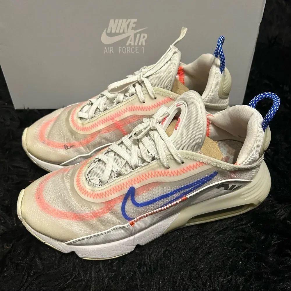 NIKE Air Max 2090 'White Flash Crimson' lace up shoes sneakers women’s 7.5